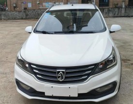 宝骏310w图片 宝骏310w价格多少钱