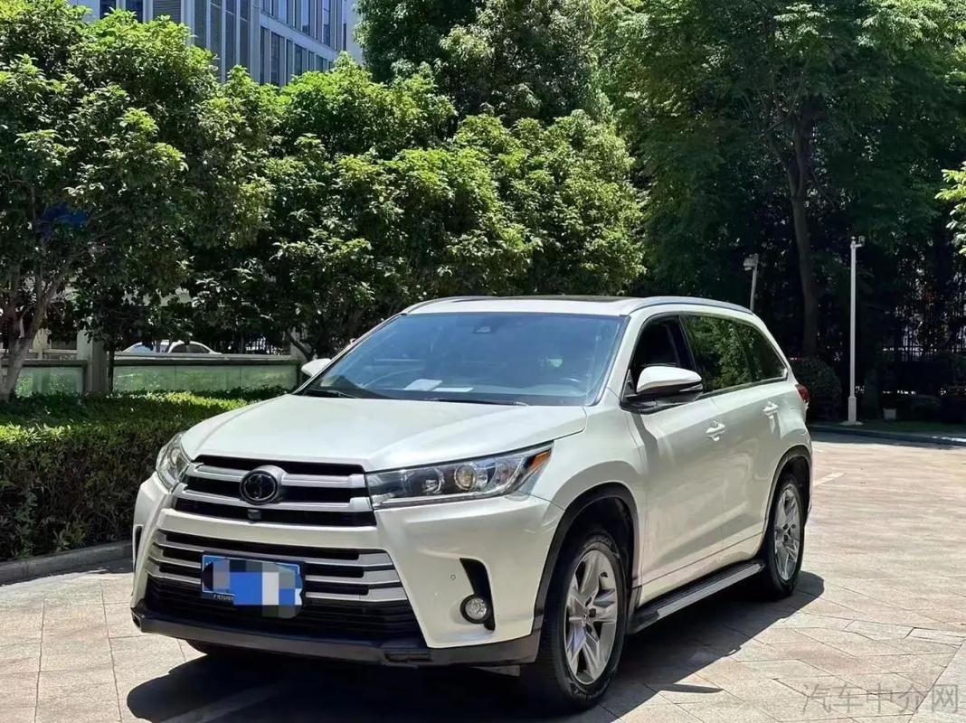 丰田汉兰达2021 丰田汉兰达2021全新款7座油电混合报价