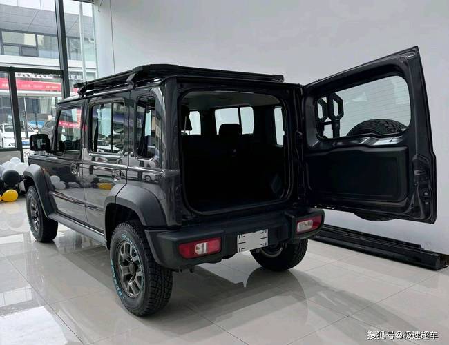 最小的四驱越野车 最小的4驱越野车