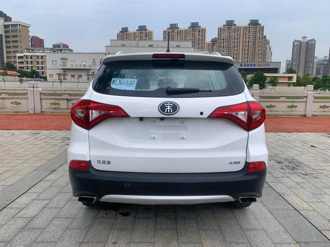 比亚迪宋dm/比亚迪宋dml