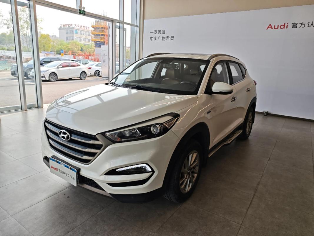 最新款现代(最新款现代途胜图片)