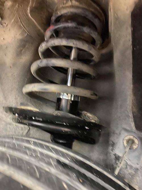 比亚迪s6减震器多少钱,比亚迪s6减震太硬怎么处理