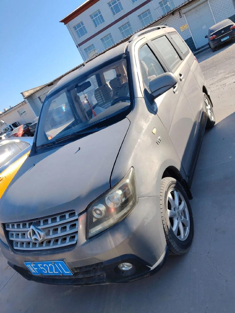 长安欧诺商务车/长安欧诺商务车怎么样