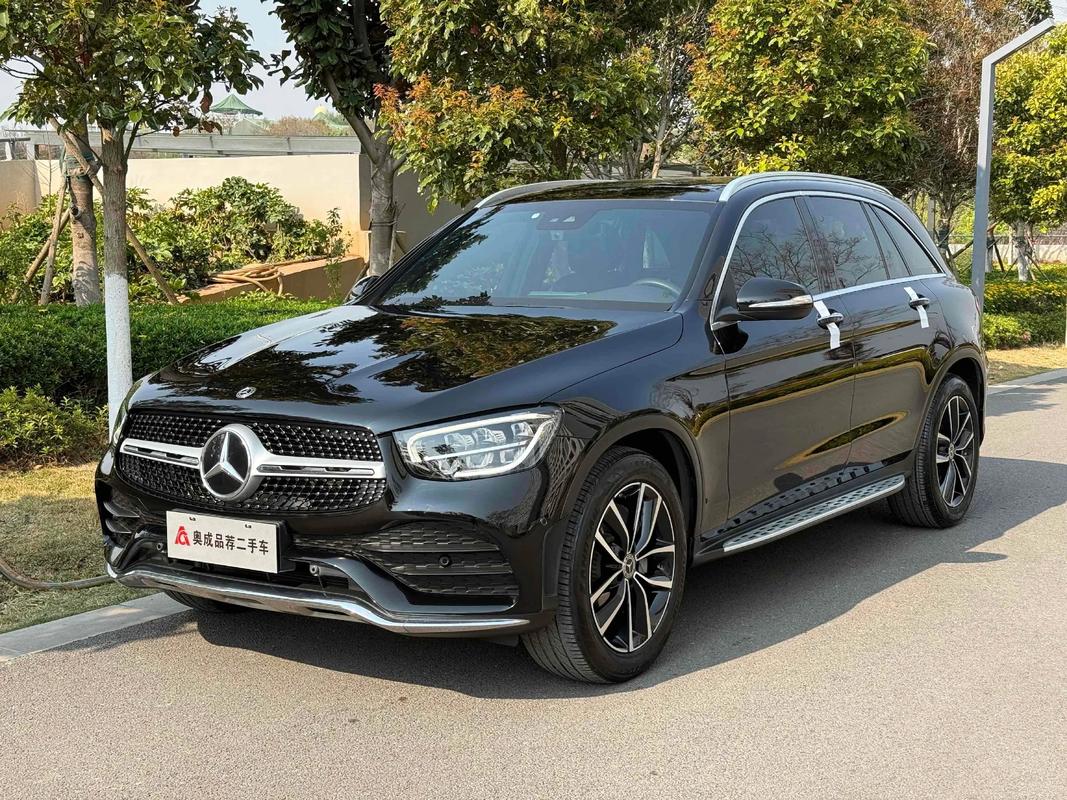 奔驰glc300l怎么样/奔驰GLC300L怎么样值得买吗