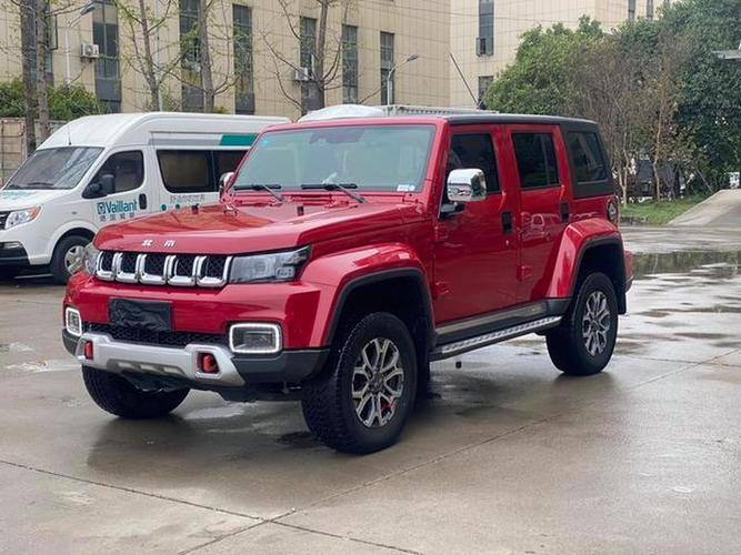 有北京两个字的越野车多少钱(写着北京两个字的越野)