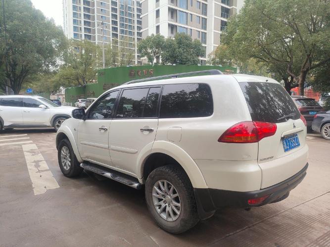 二手帕杰罗劲畅2020款价格 二手帕杰罗suv