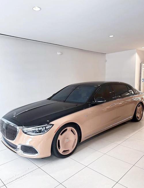 奔驰梅赛德斯迈巴赫(奔驰梅赛德斯迈巴赫S680)