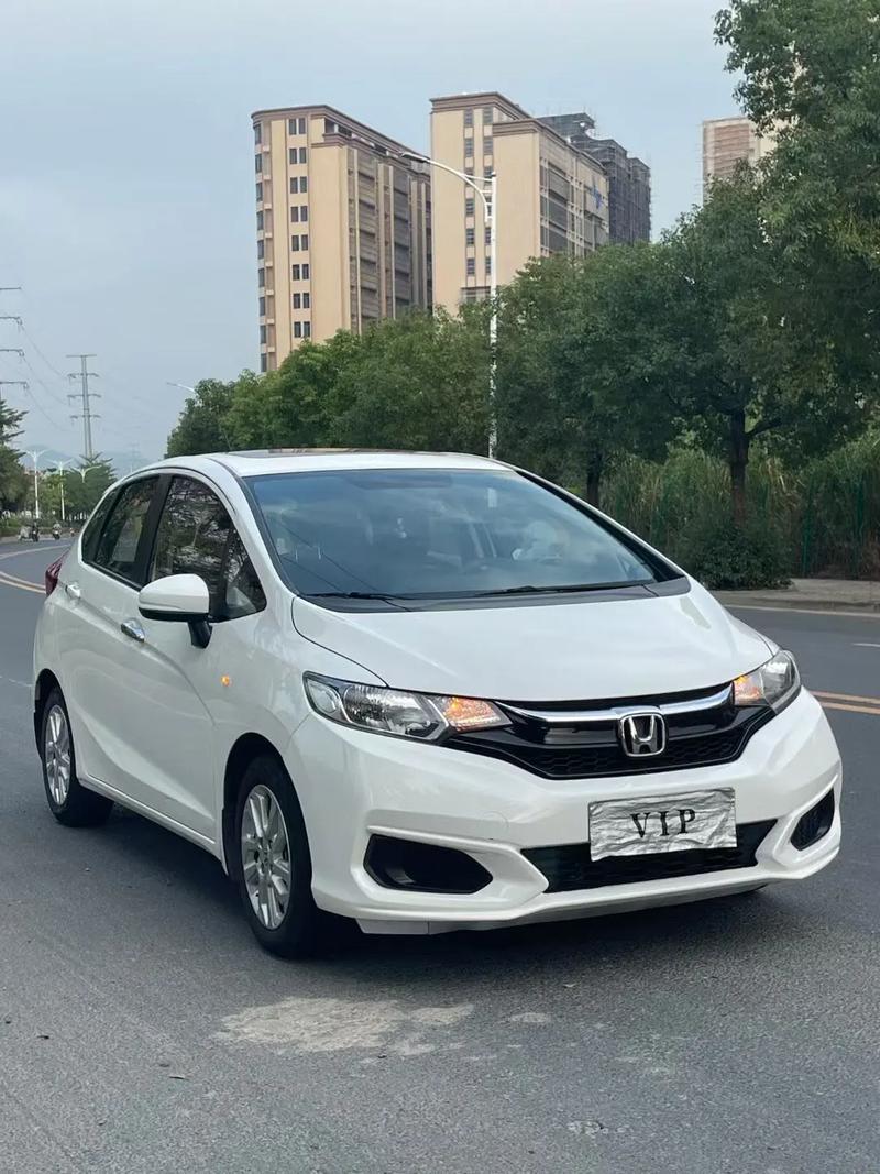 2018款飞度(2018款飞度二手卖多少)